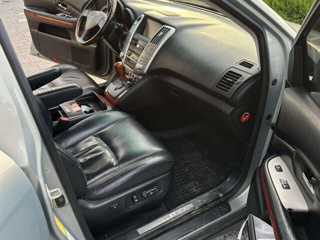 Зелений Лексус РХ, об'ємом двигуна 3 л та пробігом 250 тис. км за 9000 $, фото 9 на Automoto.ua