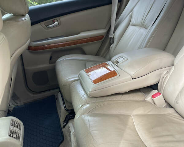 Зеленый Лексус РХ, объемом двигателя 3.3 л и пробегом 130 тыс. км за 10000 $, фото 13 на Automoto.ua