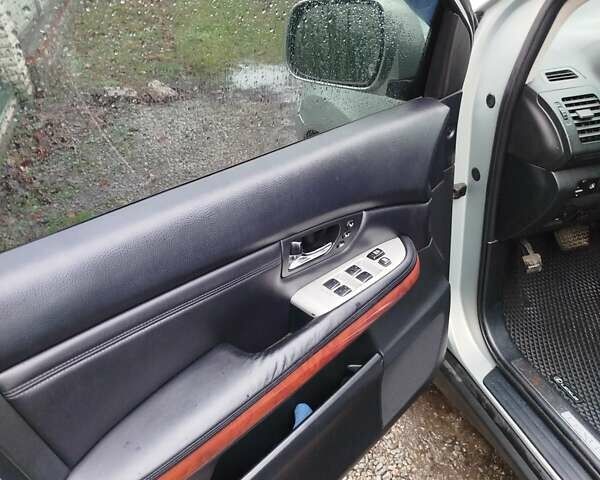 Зеленый Лексус РХ, объемом двигателя 3.46 л и пробегом 300 тыс. км за 10800 $, фото 13 на Automoto.ua