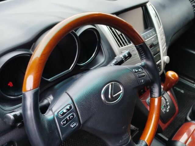 Зелений Лексус РХ, об'ємом двигуна 3.5 л та пробігом 298 тис. км за 10500 $, фото 7 на Automoto.ua