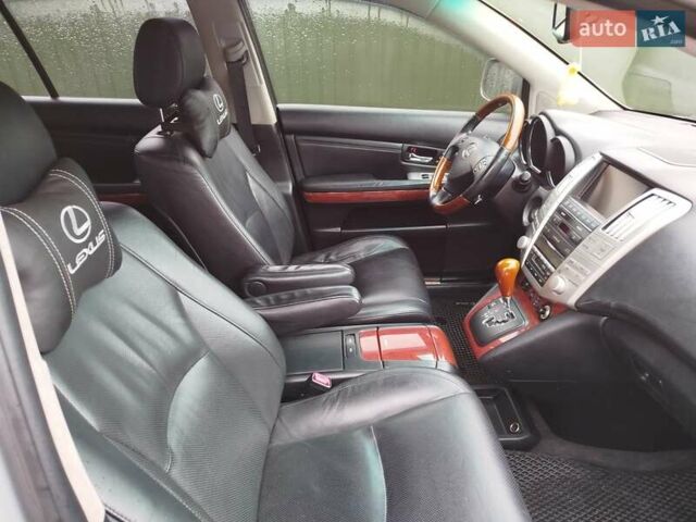 Зеленый Лексус РХ, объемом двигателя 3.46 л и пробегом 300 тыс. км за 10800 $, фото 9 на Automoto.ua