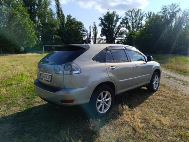 Зелений Лексус РХ, об'ємом двигуна 3.5 л та пробігом 218 тис. км за 10200 $, фото 2 на Automoto.ua