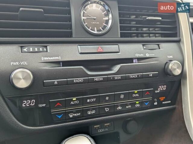 Зеленый Лексус РХ, объемом двигателя 3.46 л и пробегом 51 тыс. км за 42000 $, фото 29 на Automoto.ua