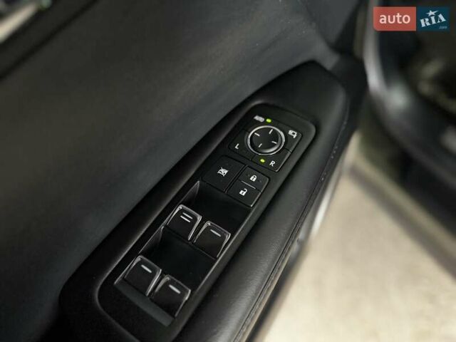 Зелений Лексус РХ, об'ємом двигуна 3.46 л та пробігом 45 тис. км за 52000 $, фото 27 на Automoto.ua