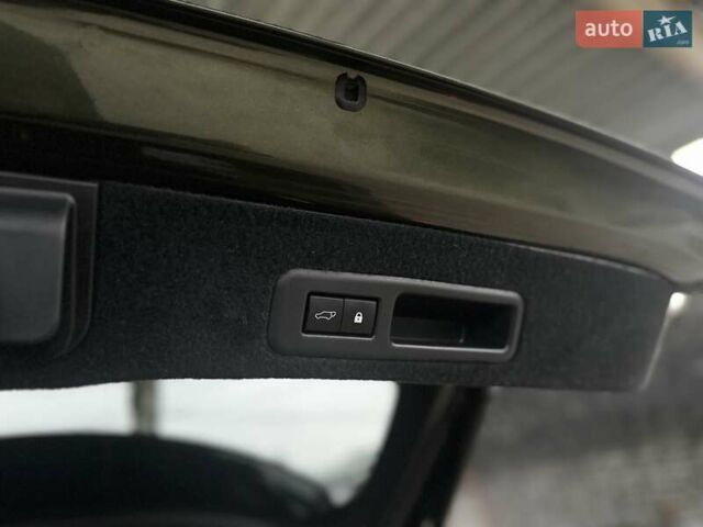 Зелений Лексус РХ, об'ємом двигуна 3.46 л та пробігом 45 тис. км за 52000 $, фото 57 на Automoto.ua