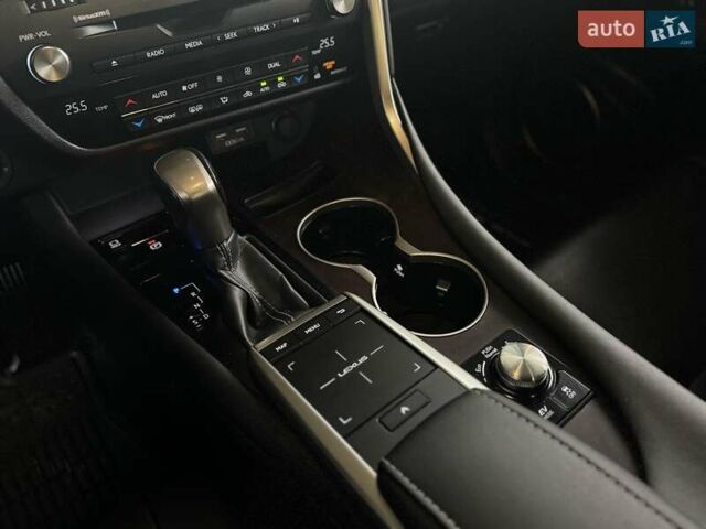 Зелений Лексус РХ, об'ємом двигуна 3.46 л та пробігом 45 тис. км за 52000 $, фото 51 на Automoto.ua