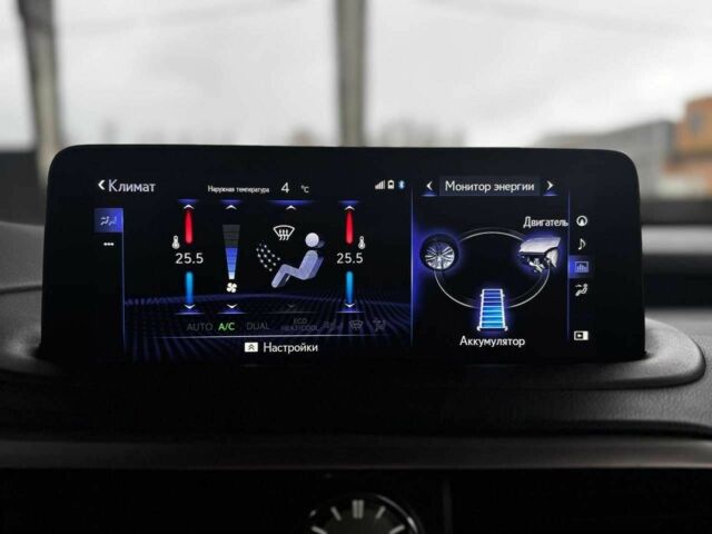 Зеленый Лексус РХ, объемом двигателя 3.46 л и пробегом 45 тыс. км за 51999 $, фото 20 на Automoto.ua