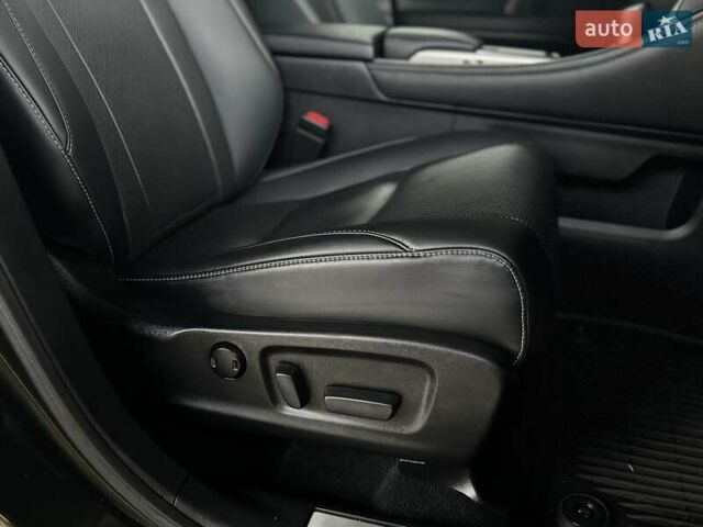 Зелений Лексус РХ, об'ємом двигуна 3.46 л та пробігом 45 тис. км за 52000 $, фото 38 на Automoto.ua