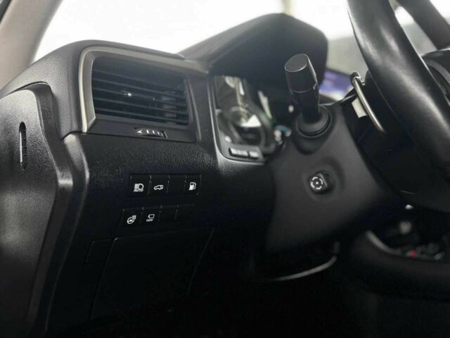 Зеленый Лексус РХ, объемом двигателя 3.46 л и пробегом 45 тыс. км за 51999 $, фото 8 на Automoto.ua