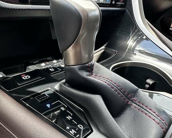 Зеленый Лексус РХ, объемом двигателя 3.46 л и пробегом 28 тыс. км за 56900 $, фото 50 на Automoto.ua