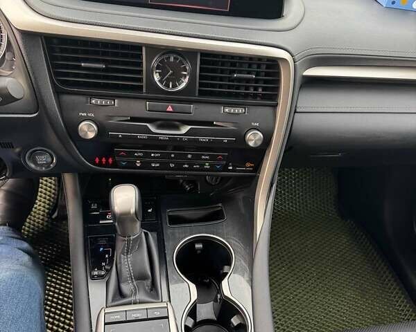 Зелений Лексус РХ, об'ємом двигуна 2 л та пробігом 97 тис. км за 41500 $, фото 7 на Automoto.ua