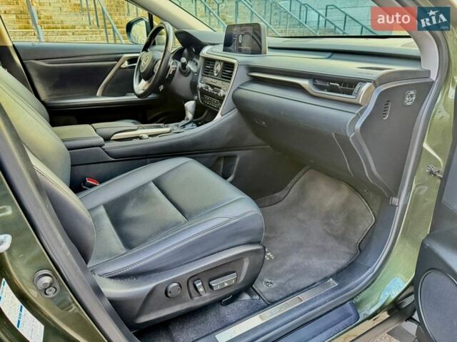 Зеленый Лексус РХ, объемом двигателя 2 л и пробегом 99 тыс. км за 46500 $, фото 27 на Automoto.ua