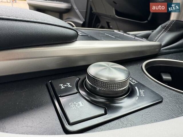 Зелений Лексус РХ, об'ємом двигуна 3.46 л та пробігом 75 тис. км за 48977 $, фото 24 на Automoto.ua
