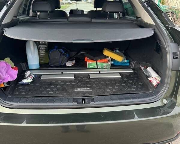 Зелений Лексус РХ, об'ємом двигуна 2 л та пробігом 97 тис. км за 41500 $, фото 12 на Automoto.ua