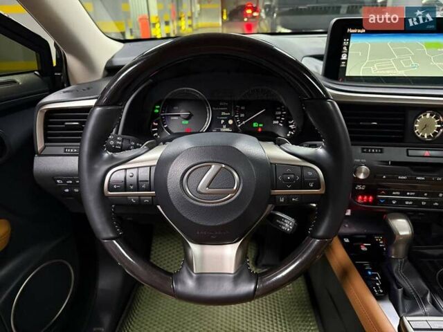 Зеленый Лексус РХ, объемом двигателя 3.5 л и пробегом 15 тыс. км за 62500 $, фото 53 на Automoto.ua