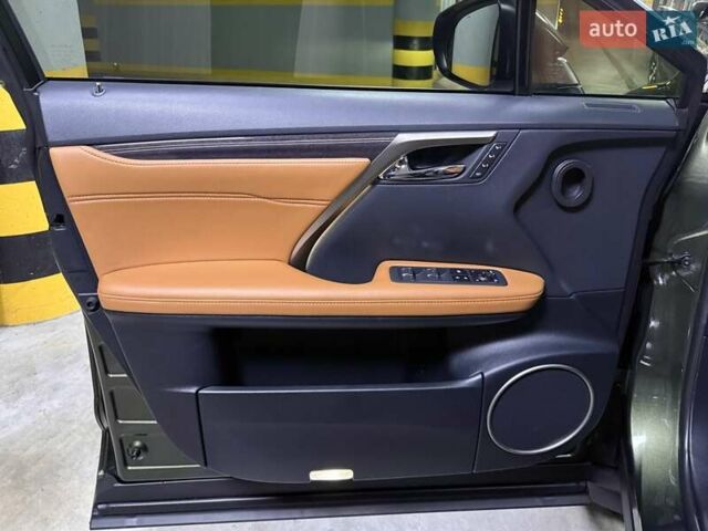 Зеленый Лексус РХ, объемом двигателя 3.5 л и пробегом 15 тыс. км за 62500 $, фото 37 на Automoto.ua