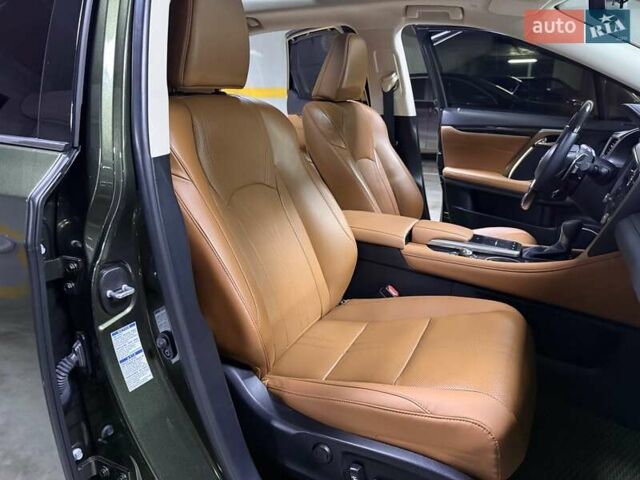 Зеленый Лексус РХ, объемом двигателя 3.5 л и пробегом 15 тыс. км за 62500 $, фото 107 на Automoto.ua