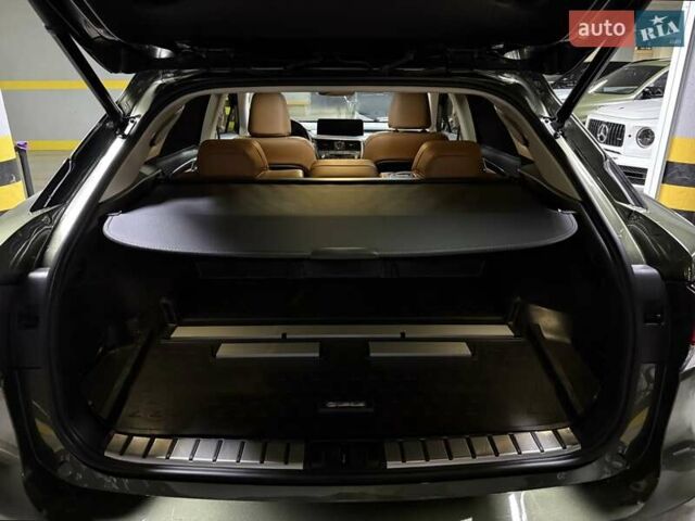 Зеленый Лексус РХ, объемом двигателя 3.5 л и пробегом 15 тыс. км за 62500 $, фото 35 на Automoto.ua