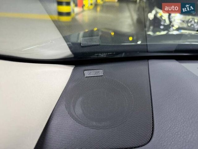 Зеленый Лексус РХ, объемом двигателя 3.5 л и пробегом 15 тыс. км за 62500 $, фото 42 на Automoto.ua