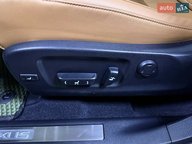 Зеленый Лексус РХ, объемом двигателя 3.5 л и пробегом 15 тыс. км за 62500 $, фото 51 на Automoto.ua