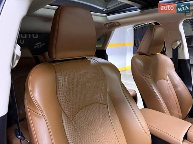 Зеленый Лексус РХ, объемом двигателя 3.5 л и пробегом 15 тыс. км за 62500 $, фото 110 на Automoto.ua