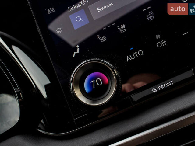 Зеленый Лексус РХ, объемом двигателя 2.4 л и пробегом 17 тыс. км за 68000 $, фото 86 на Automoto.ua