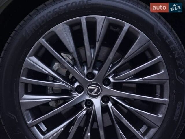 Зелений Лексус РХ, об'ємом двигуна 2.49 л та пробігом 38 тис. км за 81000 $, фото 99 на Automoto.ua