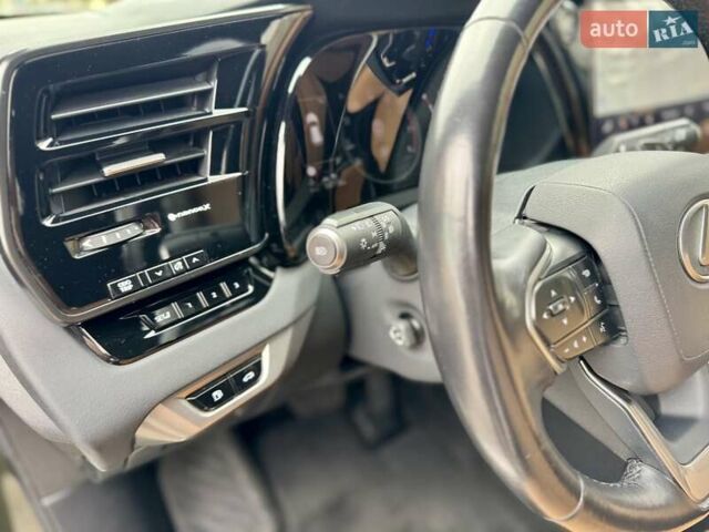 Зелений Лексус РХ, об'ємом двигуна 2.4 л та пробігом 50 тис. км за 59900 $, фото 12 на Automoto.ua