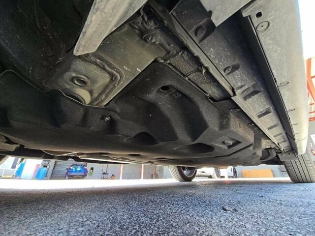 Зеленый Лексус РХ, объемом двигателя 0 л и пробегом 34 тыс. км за 47000 $, фото 11 на Automoto.ua