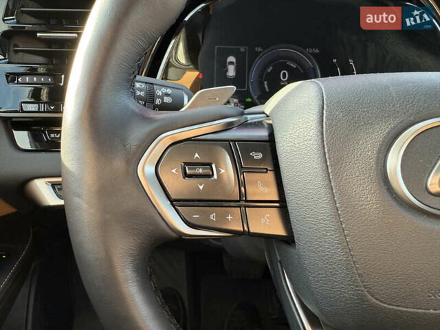 Зелений Лексус РХ, об'ємом двигуна 2.5 л та пробігом 25 тис. км за 74500 $, фото 30 на Automoto.ua