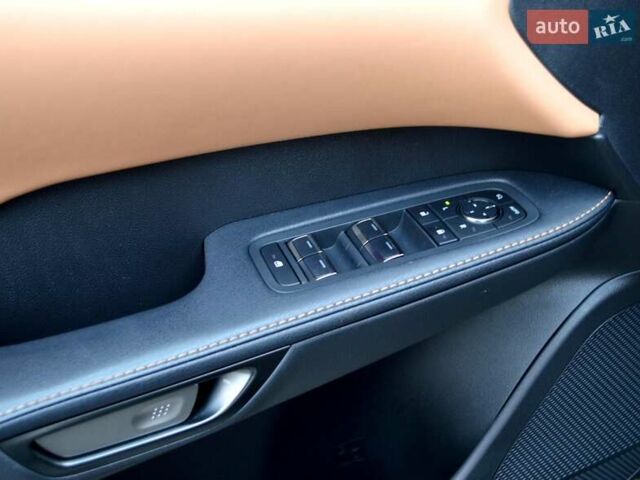 Зелений Лексус РХ, об'ємом двигуна 2.39 л та пробігом 53 тис. км за 57900 $, фото 16 на Automoto.ua