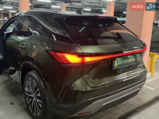 Зелений Лексус РХ, об'ємом двигуна 2.5 л та пробігом 25 тис. км за 74500 $, фото 13 на Automoto.ua