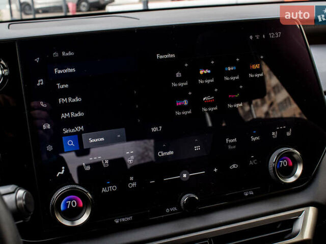 Зелений Лексус РХ, об'ємом двигуна 2.4 л та пробігом 17 тис. км за 63000 $, фото 84 на Automoto.ua