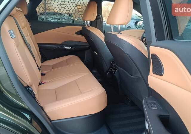 Зеленый Лексус РХ, объемом двигателя 2.4 л и пробегом 38 тыс. км за 66888 $, фото 6 на Automoto.ua