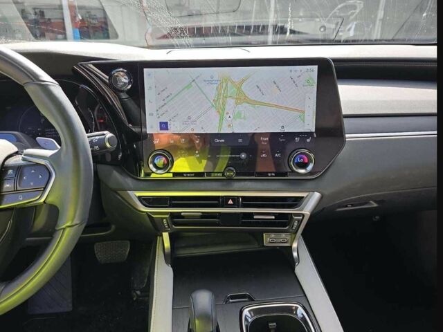 Зеленый Лексус РХ, объемом двигателя 0 л и пробегом 34 тыс. км за 47000 $, фото 9 на Automoto.ua