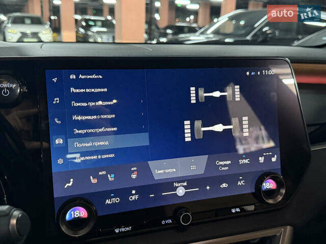 Зелений Лексус РХ, об'ємом двигуна 2.5 л та пробігом 25 тис. км за 74500 $, фото 36 на Automoto.ua