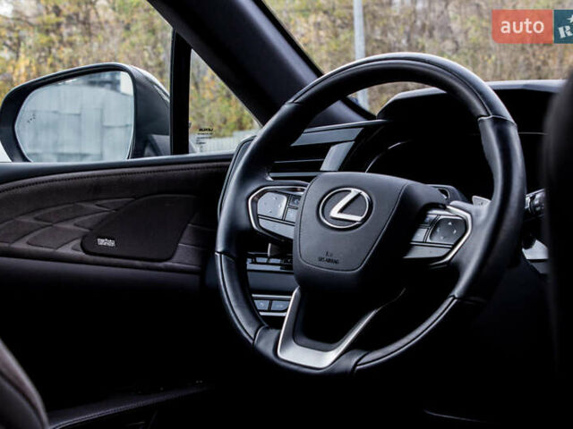 Зеленый Лексус РХ, объемом двигателя 2.4 л и пробегом 17 тыс. км за 68000 $, фото 58 на Automoto.ua