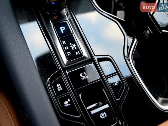 Зелений Лексус РХ, об'ємом двигуна 2.39 л та пробігом 53 тис. км за 57900 $, фото 32 на Automoto.ua