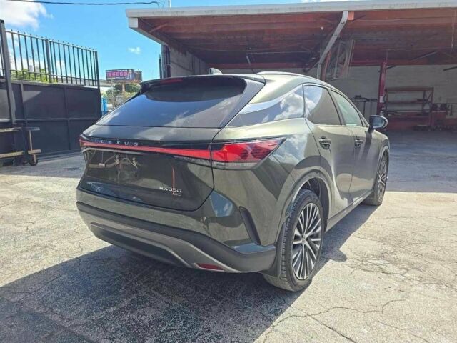 Зеленый Лексус РХ, объемом двигателя 0 л и пробегом 34 тыс. км за 47000 $, фото 3 на Automoto.ua