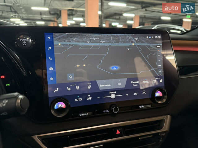 Зелений Лексус РХ, об'ємом двигуна 2.5 л та пробігом 25 тис. км за 74500 $, фото 33 на Automoto.ua