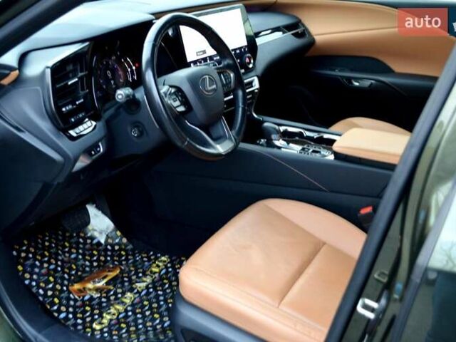 Зелений Лексус РХ, об'ємом двигуна 2.39 л та пробігом 53 тис. км за 57900 $, фото 18 на Automoto.ua
