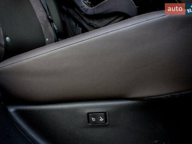 Зеленый Лексус РХ, объемом двигателя 2.4 л и пробегом 17 тыс. км за 68000 $, фото 56 на Automoto.ua