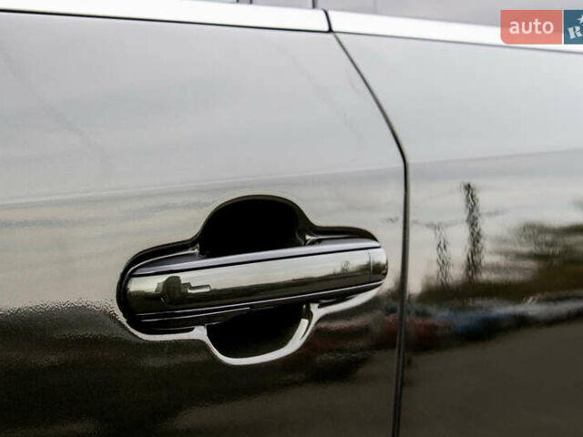 Зелений Лексус РХ, об'ємом двигуна 2.4 л та пробігом 17 тис. км за 63000 $, фото 38 на Automoto.ua