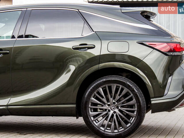 Зелений Лексус РХ, об'ємом двигуна 2.4 л та пробігом 17 тис. км за 63000 $, фото 27 на Automoto.ua