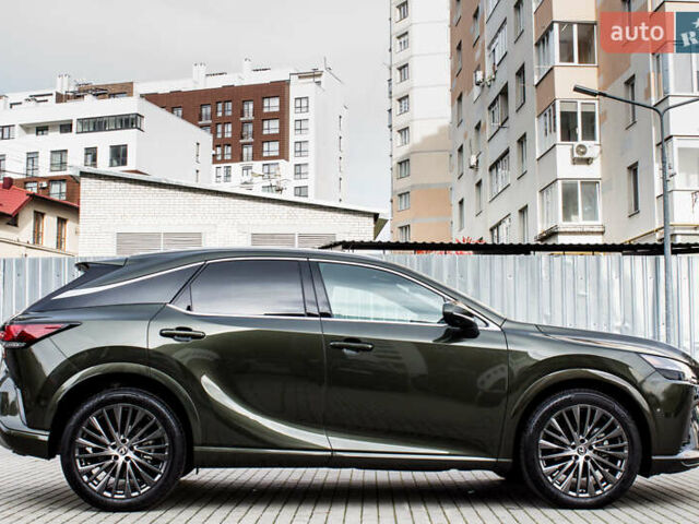 Зелений Лексус РХ, об'ємом двигуна 2.4 л та пробігом 17 тис. км за 63000 $, фото 2 на Automoto.ua