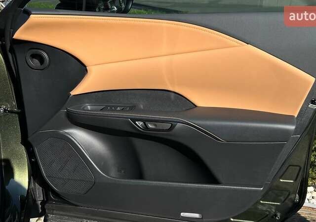 Зелений Лексус РХ, об'ємом двигуна 2.5 л та пробігом 16 тис. км за 64000 $, фото 45 на Automoto.ua
