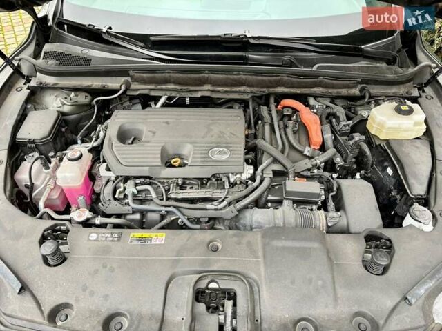 Зелений Лексус РХ, об'ємом двигуна 2.5 л та пробігом 33 тис. км за 66000 $, фото 15 на Automoto.ua