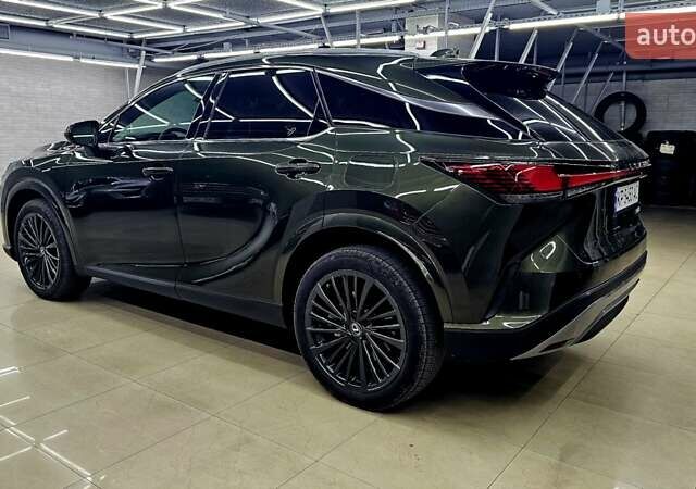 Лексус РХ 2024 в Киеве на Automoto.ua Зеленый Лексус РХ, объемом двигателя 2.4 л и пробегом 5 тыс. км за 62500 $, фото 4 на Automoto.ua