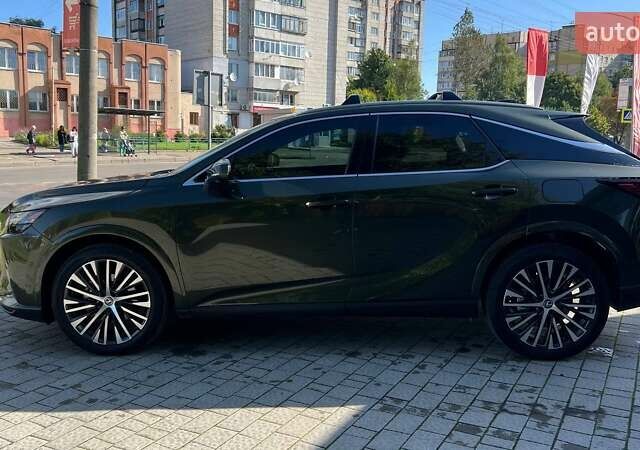 Зелений Лексус РХ, об'ємом двигуна 2.5 л та пробігом 16 тис. км за 64000 $, фото 3 на Automoto.ua