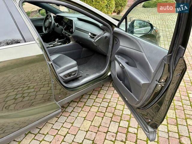 Зелений Лексус РХ, об'ємом двигуна 2.5 л та пробігом 33 тис. км за 66000 $, фото 20 на Automoto.ua